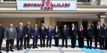 MAN ADALET BAKANI (1)