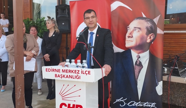 CHP KADINLRI (7)