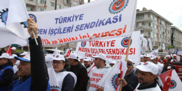 MAN 1 MAYIS MİTİNG (4)