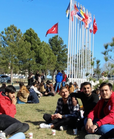 MAN TÜ ÖGRENCİ (1)